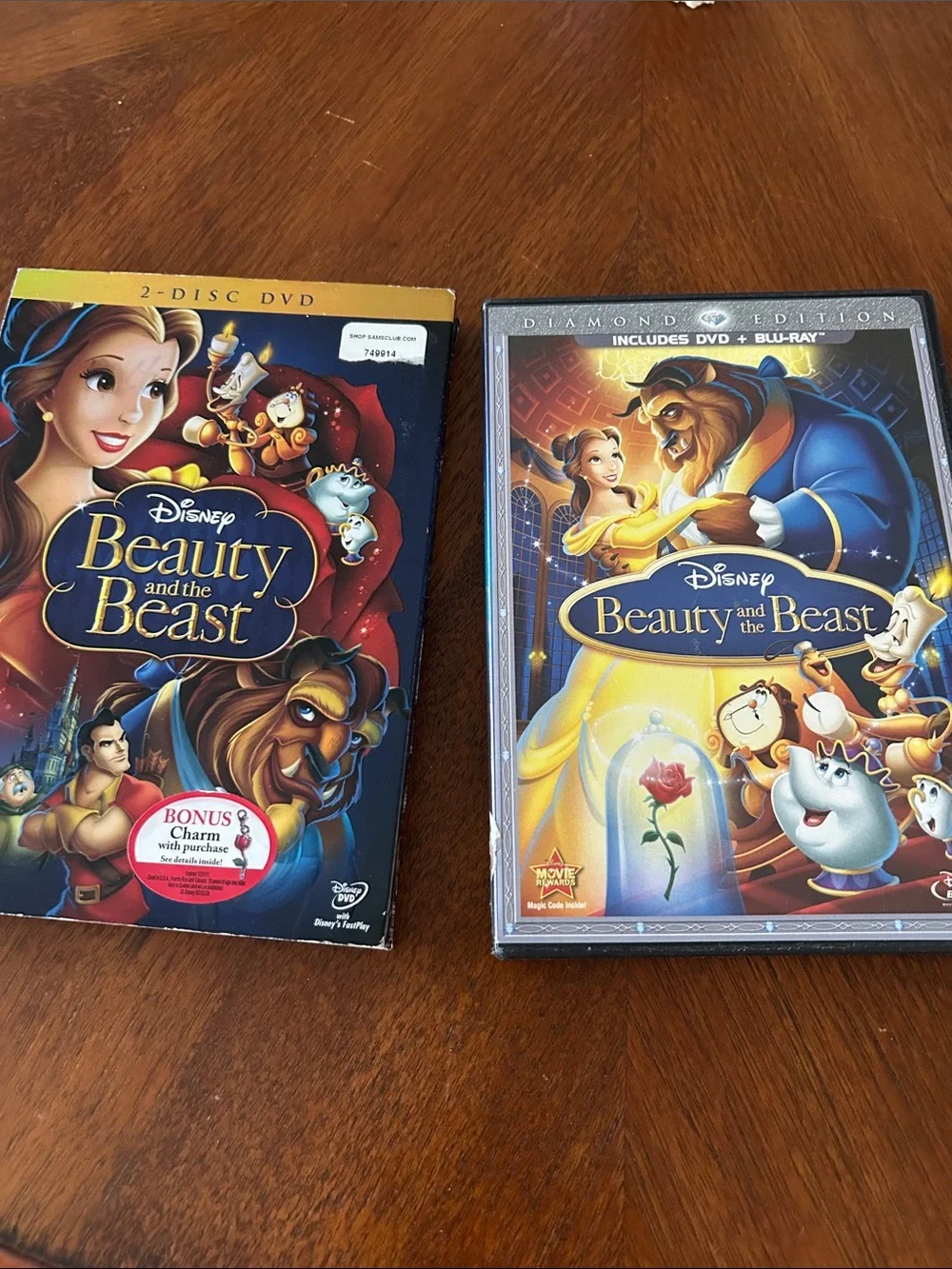 Disney classics DVD’s: Beauty and the Beast DVD - Blue, Red, Gold